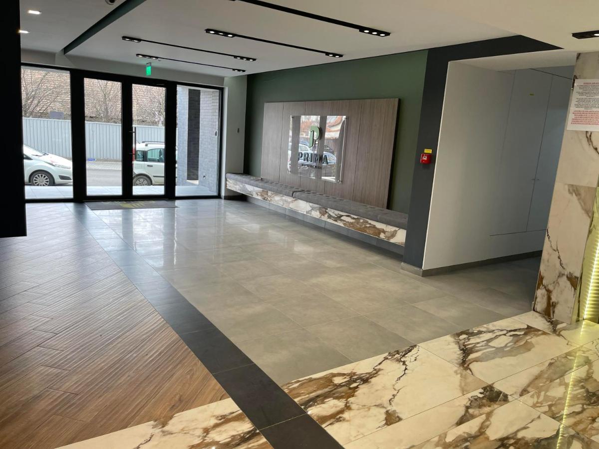 Phoenix Luxury Apartment Oradea Buitenkant foto