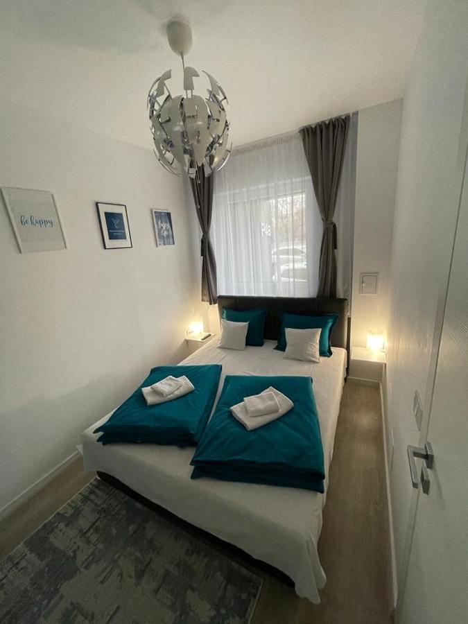 Phoenix Luxury Apartment Oradea Buitenkant foto